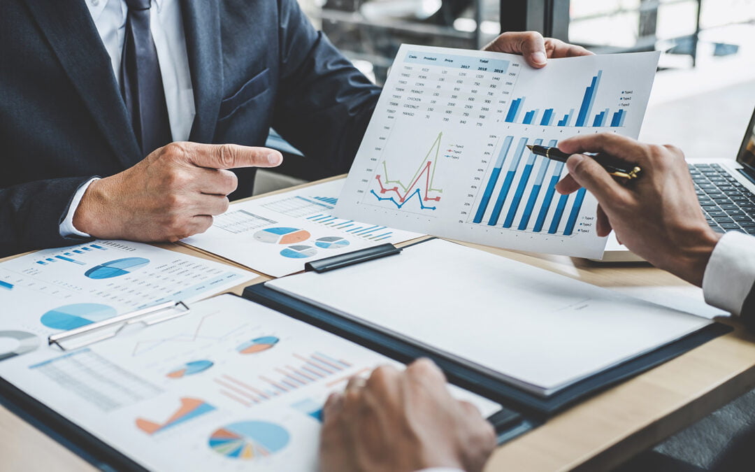 Prepara un buen benchmark y deja atrás a tu competencia